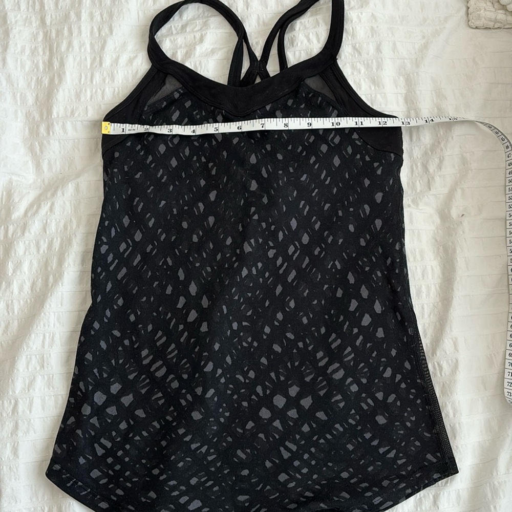 Lululemon tank top